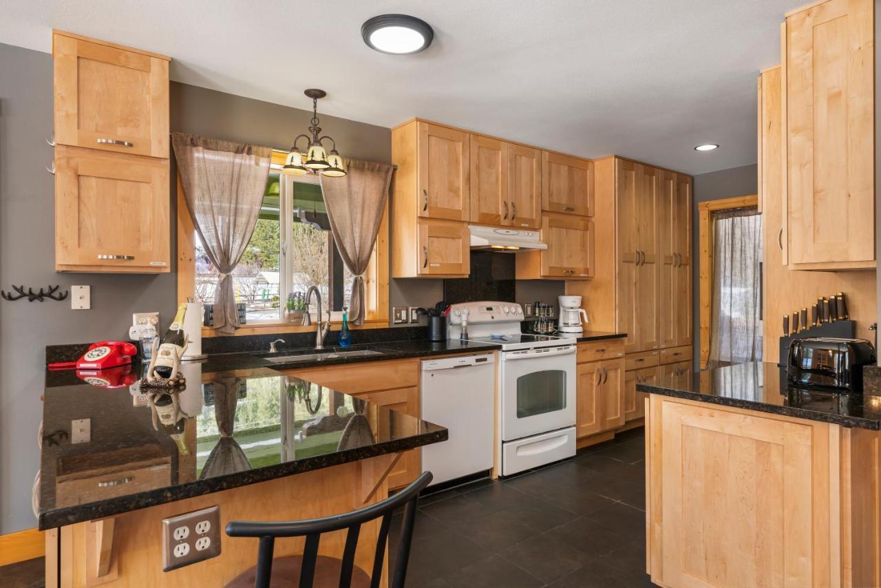 Wander Inn, 4 Bedroom 2 Bath, 5 Min To Downtown, Custom Home ليفينورث المظهر الخارجي الصورة